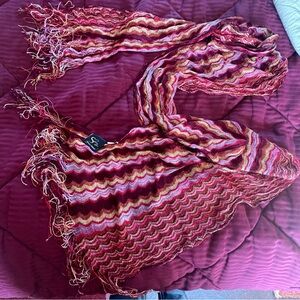 Serena Williams gorgeous scarf